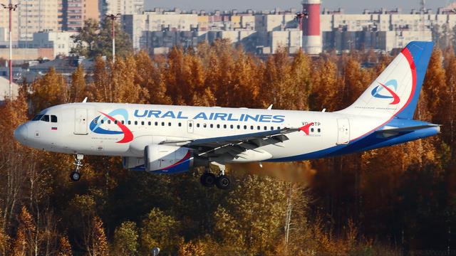 VQ-BTP:Airbus A319:Уральские авиалинии